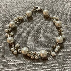 Elegant Pearl Bracelet